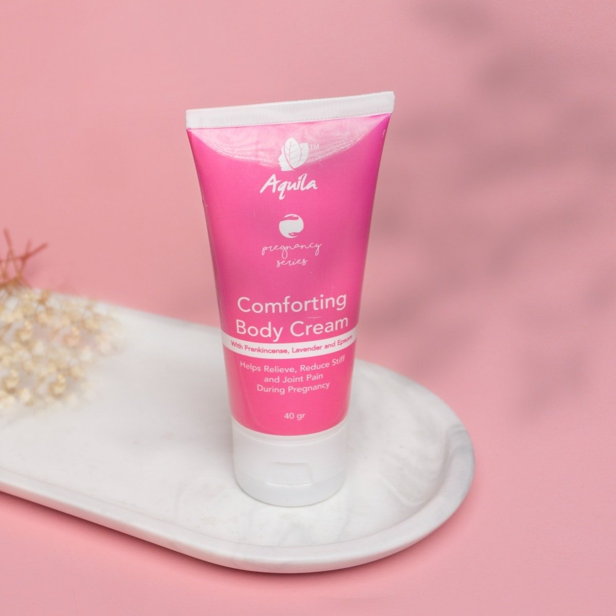 Aquila Comforing Body Cream untuk membantu meringankan nyeri dan pegal-pegal pada otot dan sendi yang aman untuk ibu hamil